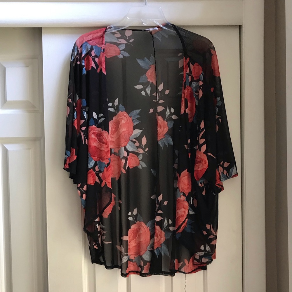 Sheer rose kimono, worn once 1X